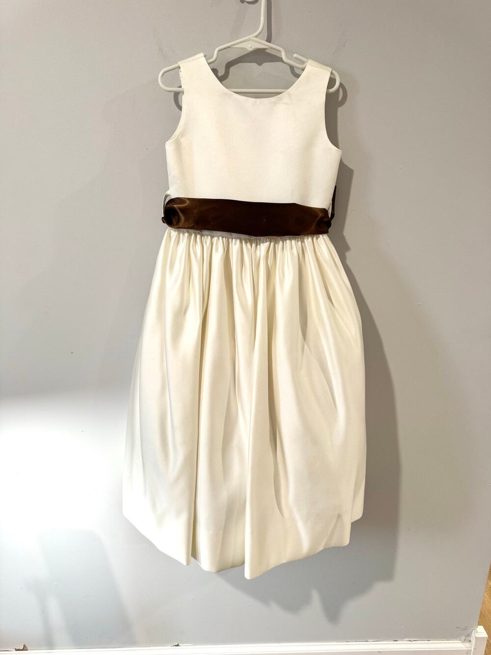 Us Angels Ivory Satin Formal Dress Girls Size 6 Brown Sash